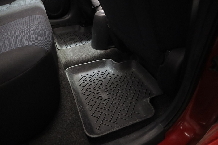 Nissan Note 1,2 Acenta 5MT, vm. 2014, 184 tkm (9 / 22)