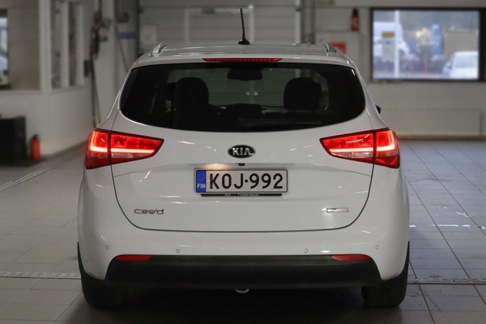 Kia cee'd 1,0 ISG 100hv Edition 7 SW EcoDynamics, vm. 2017, 84 tkm (5 / 20)