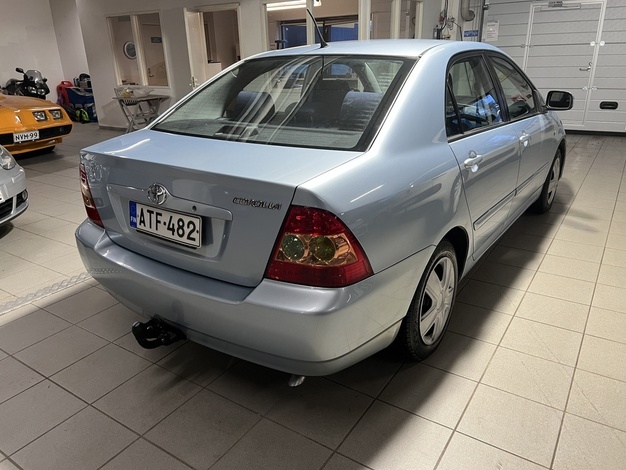 Toyota Corolla 1,6 VVT-i Linea Sol 4ov, vm. 2005, 222 tkm (4 / 13)