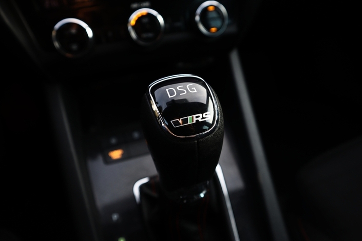 Skoda Octavia Combi 2,0 TDI 184 4x4 RS DSG Autom., vm. 2018, 385 tkm (20 / 26)