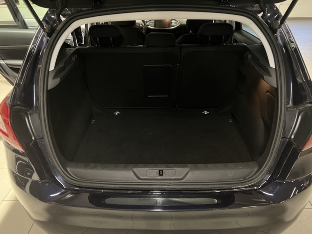 Peugeot 308 Active PureTech 130, vm. 2015, 120 tkm (10 / 14)