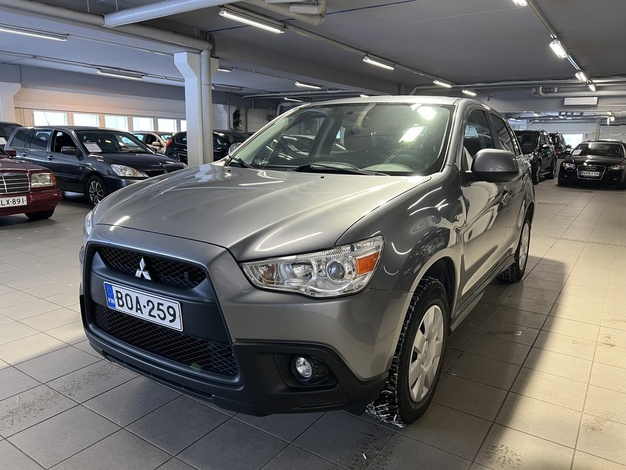 Mitsubishi ASX 1,6 Inform, vm. 2011, 75 tkm (1 / 12)