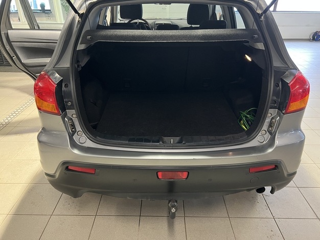 Mitsubishi ASX 1,6 Inform, vm. 2011, 75 tkm (9 / 12)