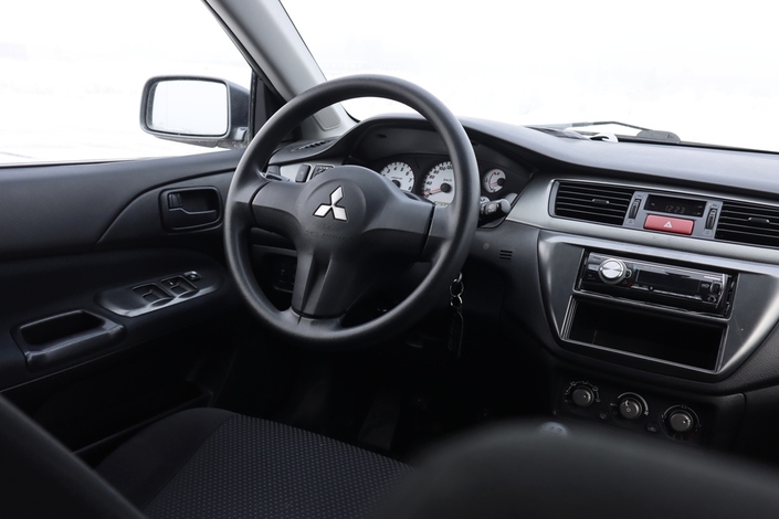 Mitsubishi Lancer STW 1,6 Invite, vm. 2008, 117 tkm (12 / 25)