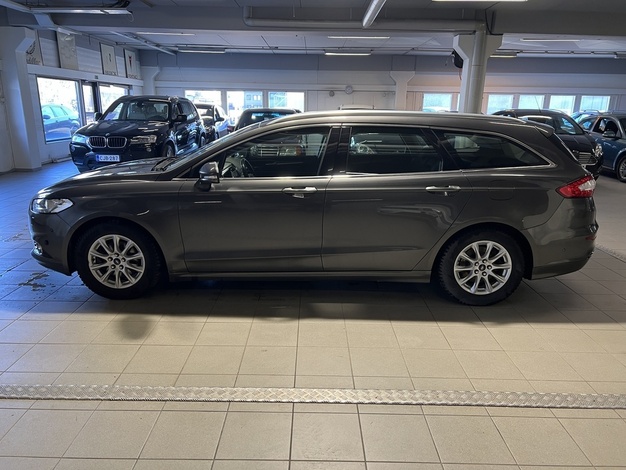 Ford Mondeo 2,0 TDCi 150hv PowerShift Titanium Wagon, vm. 2016, 238 tkm (6 / 14)