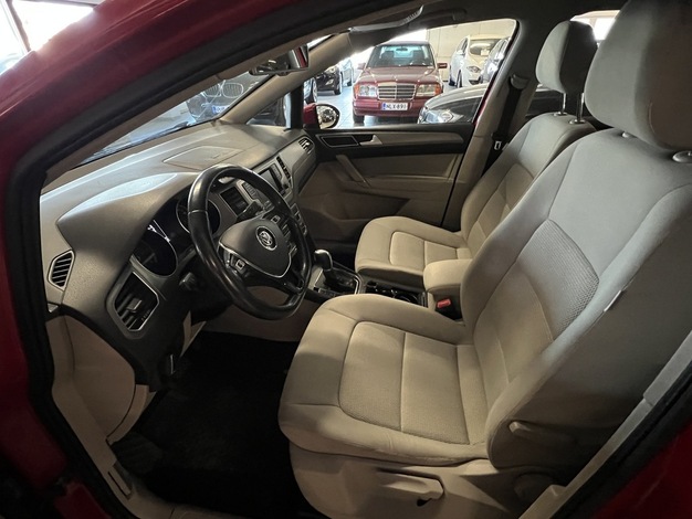 Volkswagen Golf Sportsvan Comfortline 1,6 TDI 81 kW (110 hv) BlueMotion Technology DSG-automaatti, vm. 2015, 250 tkm (6 / 22)