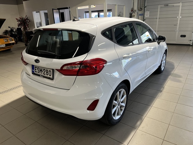 Ford Fiesta 1,1 75hv M5 Trend Edition 5-ovinen, vm. 2020, 54 tkm (4 / 13)