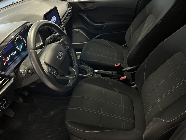 Ford Fiesta 1,1 75hv M5 Trend Edition 5-ovinen, vm. 2020, 54 tkm (7 / 13)