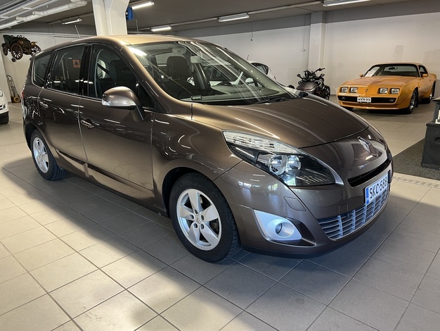 Renault Grand Scenic Dynamique 2,0 16V CVT, vm. 2010, 209 tkm (2 / 13)