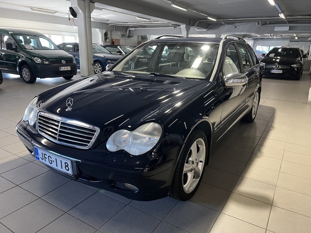Mercedes-Benz C 180T Kompressor A, vm. 2003, 252 tkm (1 / 16)